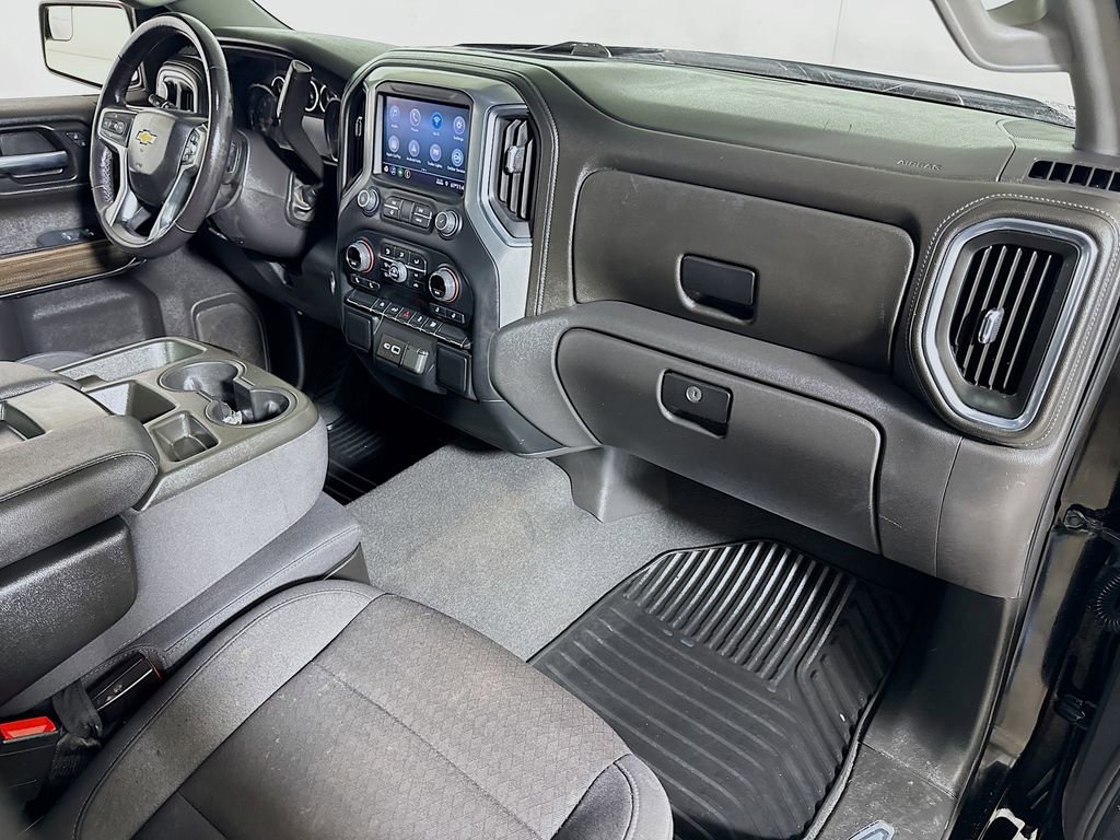 Used 2022 Chevrolet Silverado 1500 LT AWD/4WD image 26