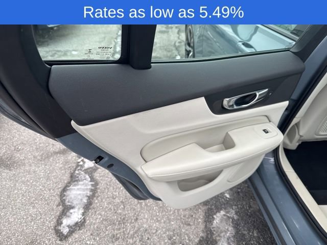 Certified 2023 Volvo S60 T8 Plus image 17