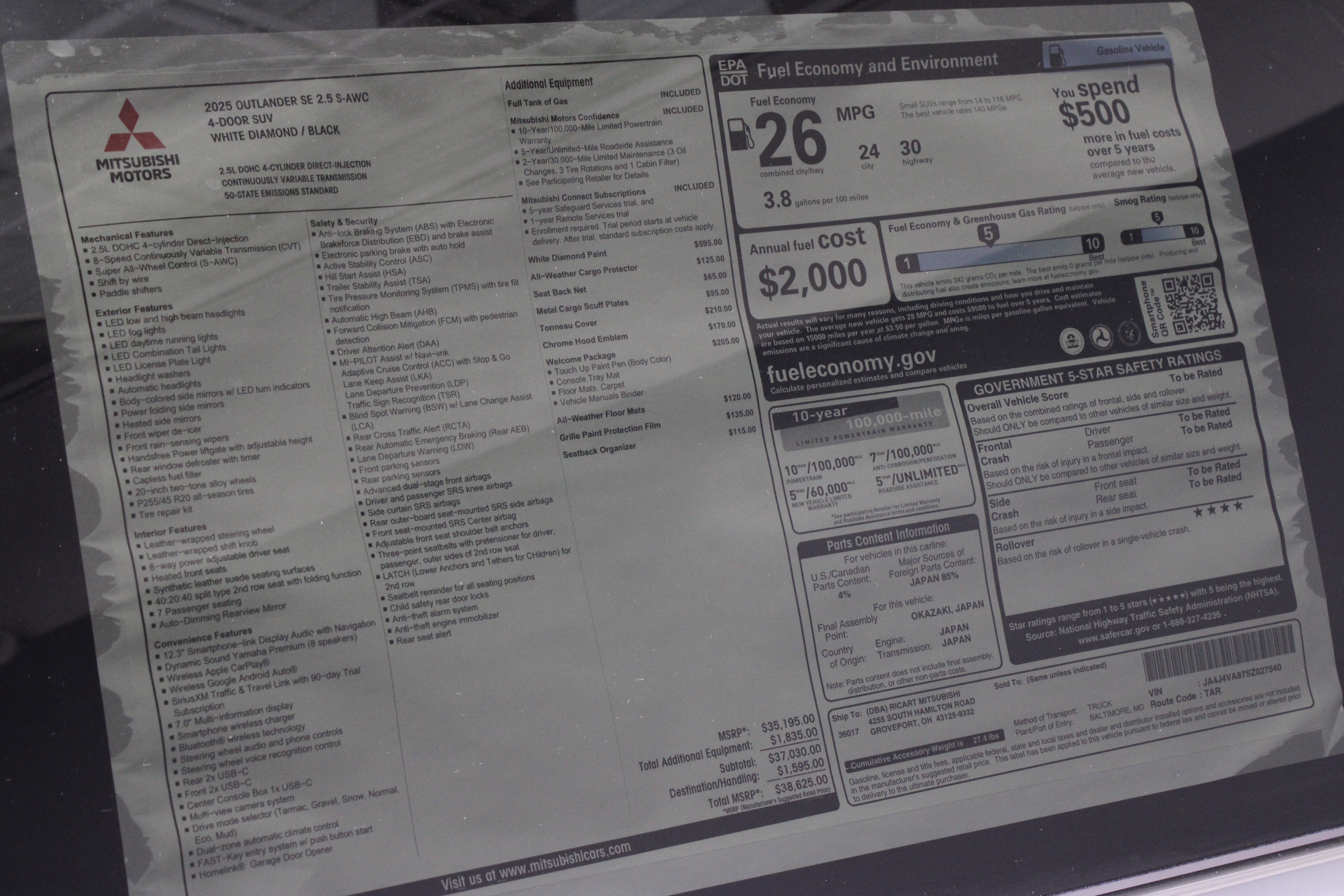 New 2025 Mitsubishi Outlander SE image 34