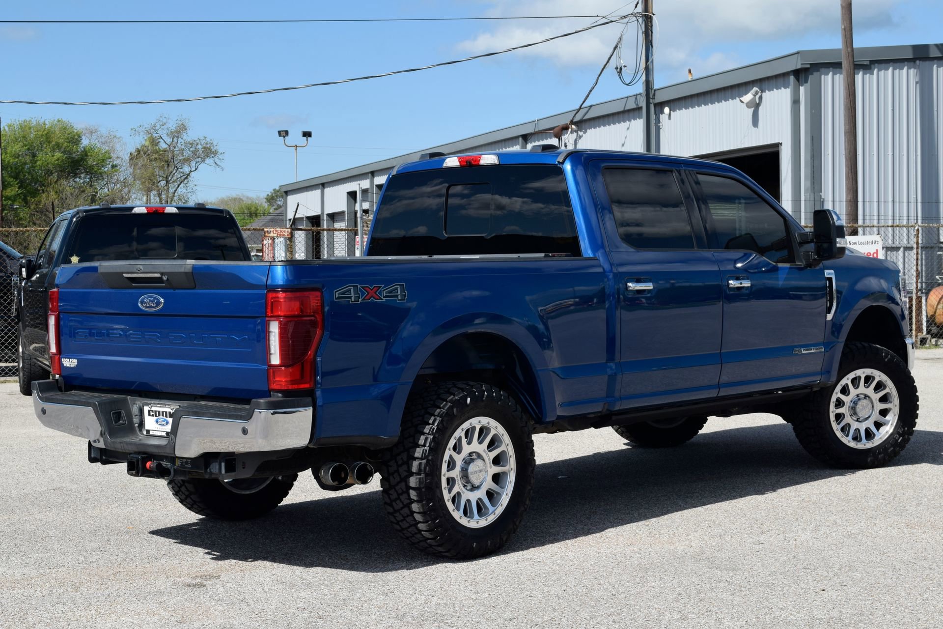 Used 2022 Ford F250 Lariat w/ Lariat Ultimate Package AWD/4WD image 6
