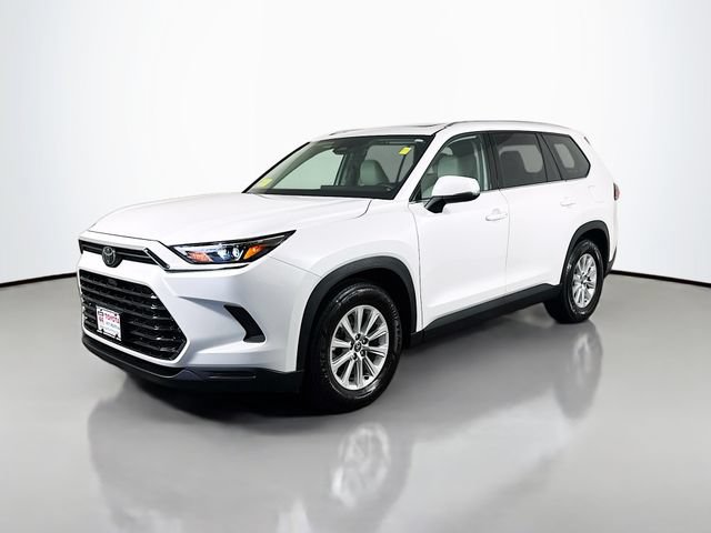 Used 2025 Toyota Grand Highlander AWD image 2
