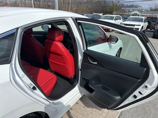 Used 2019 Honda Civic Sport image 16