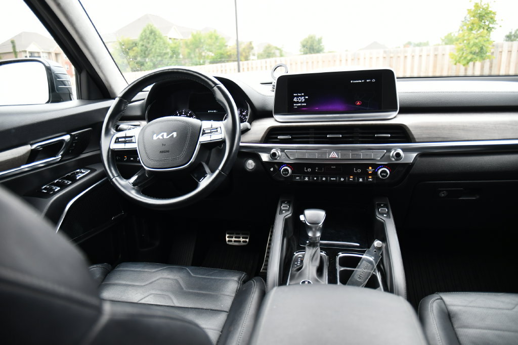 Used 2022 Kia Telluride SX w/ SX Prestige Package AWD/4WD image 26