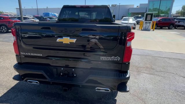 New 2026 Chevrolet Silverado 1500 High Country w/ Technology Package AWD/4WD image 9