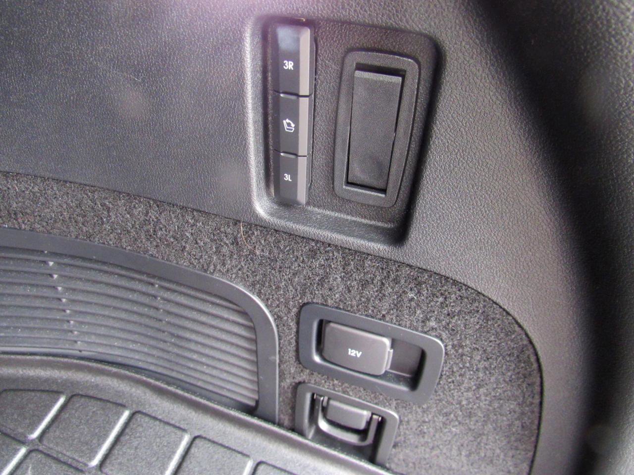 Used 2023 Lincoln Aviator Reserve w/ Equipment Group 201A AWD/4WD image 44