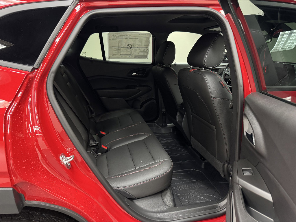 New 2026 Chevrolet Trax RS w/ Sunroof Package FWD image 13