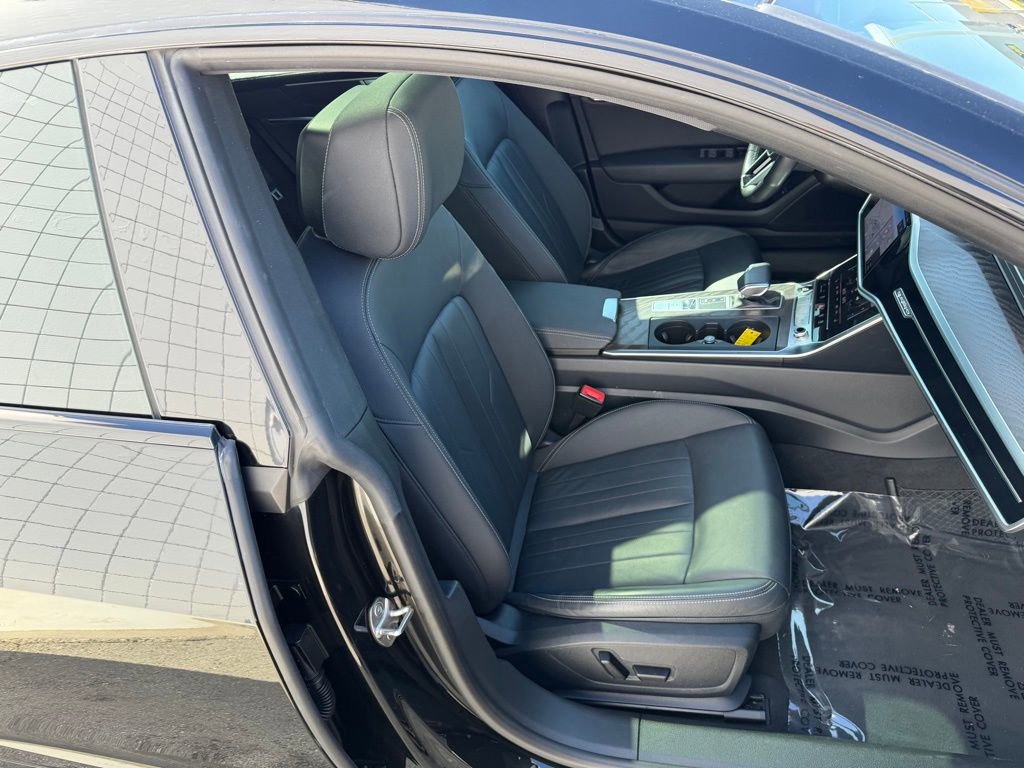 Used 2023 Audi A7 3.0T Premium w/ Convenience Package image 21