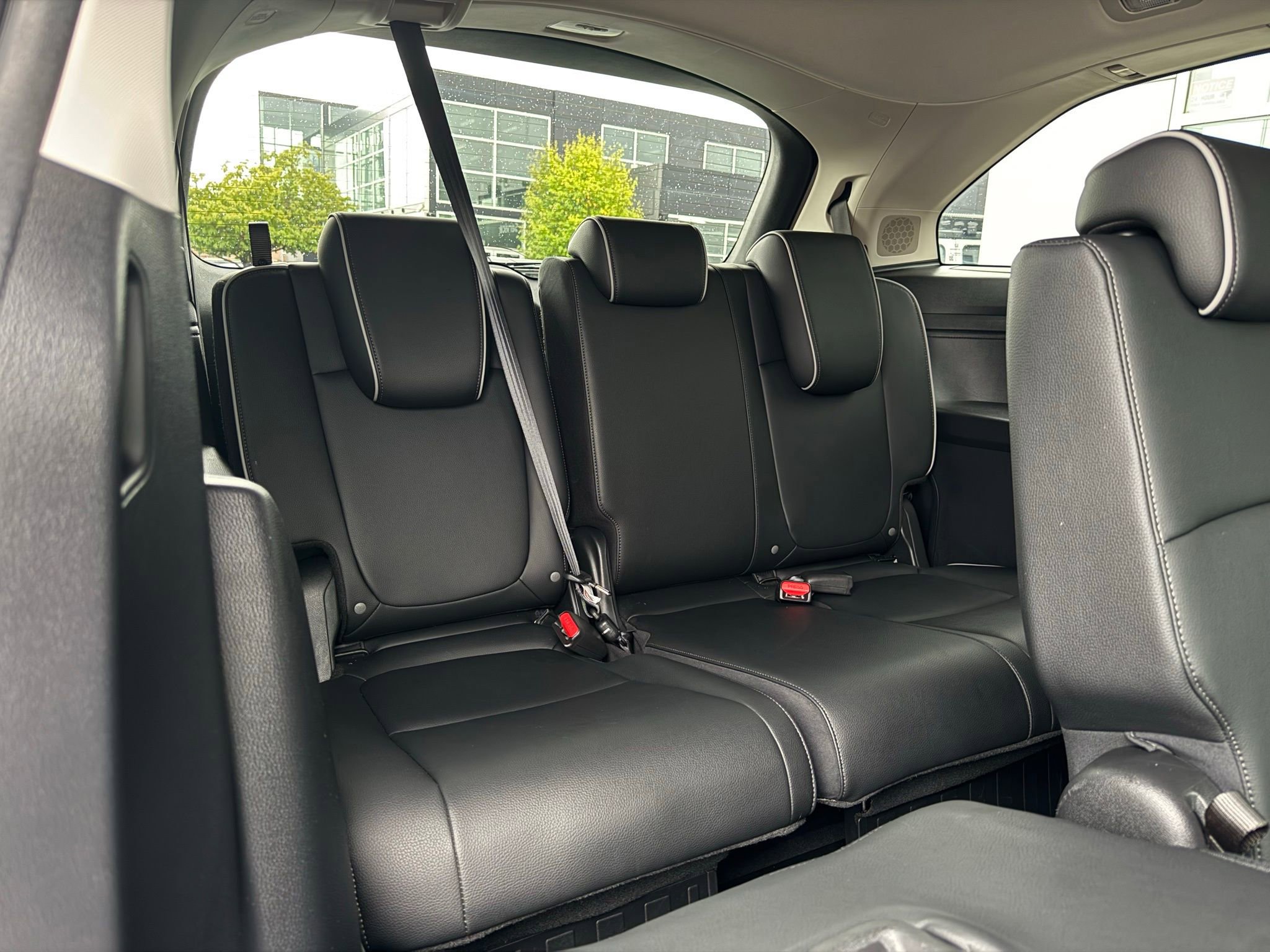 Used 2025 Honda Odyssey Elite image 21