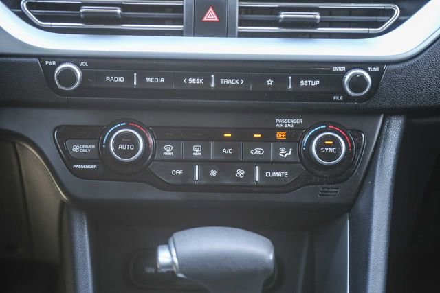 Used 2022 Kia Niro LX image 14