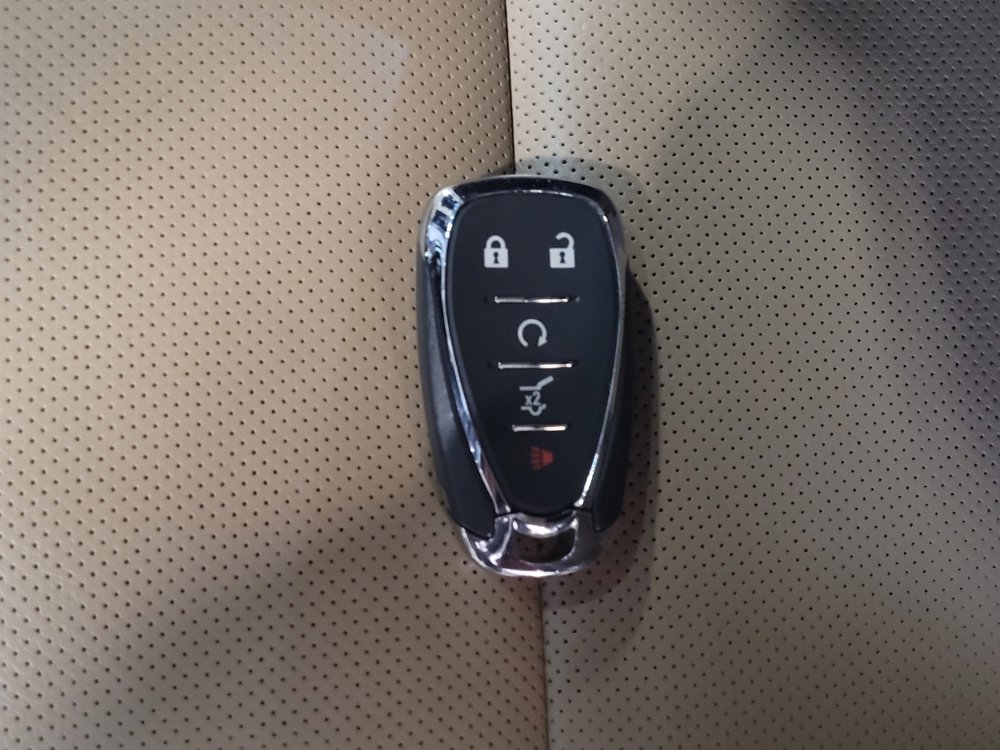 Used 2022 Chevrolet Equinox Premier AWD/4WD image 32