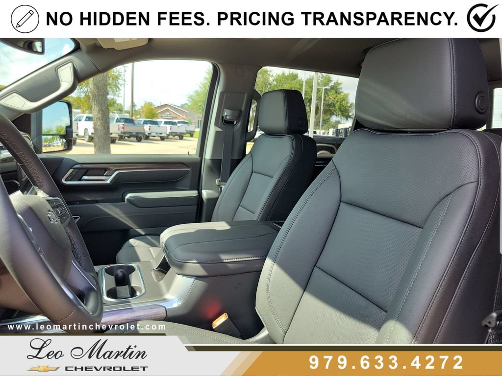 New 2026 Chevrolet Silverado 2500 LTZ w/ LTZ Plus Package AWD/4WD image 16