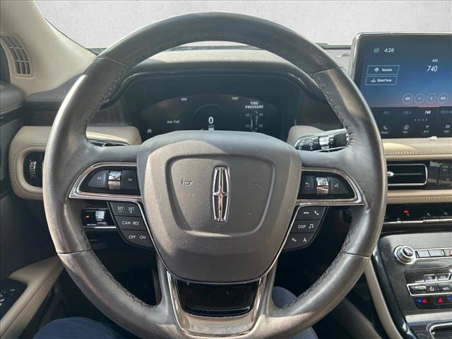 Used 2023 Lincoln Nautilus Reserve w/ Luxury Package AWD/4WD image 11