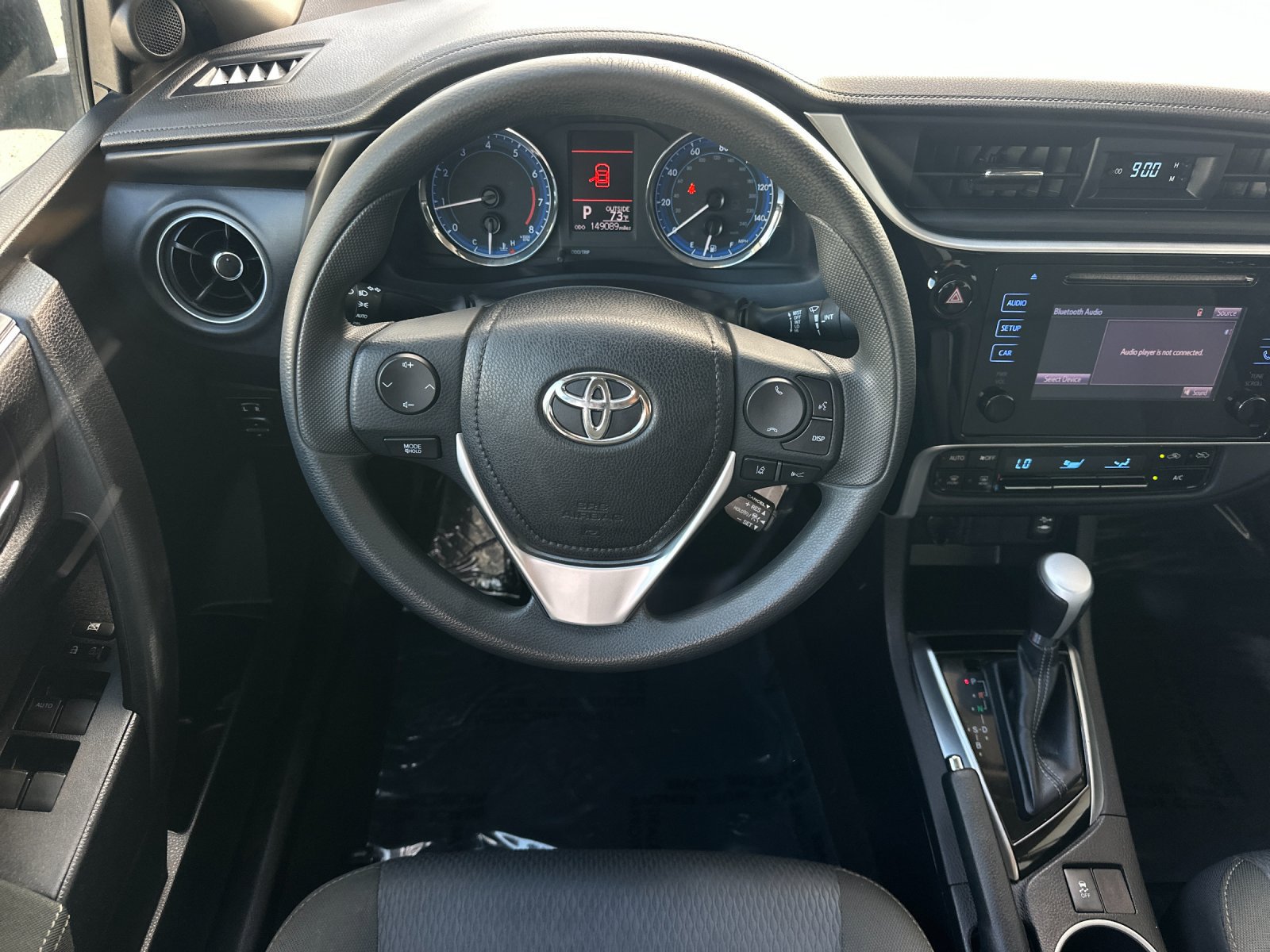 Used 2017 Toyota Corolla LE FWD image 13