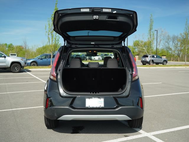 Used 2024 Kia Soul LX FWD image 16