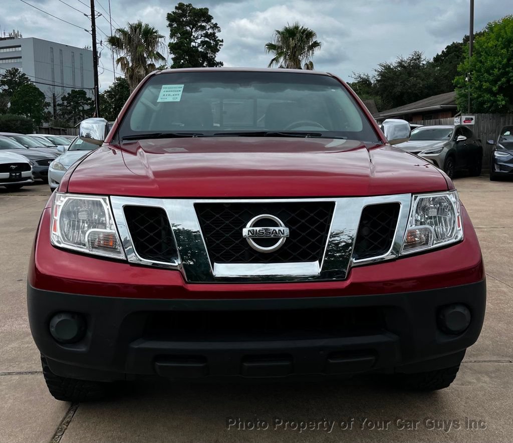 Used 2019 Nissan Frontier SV RWD image 2