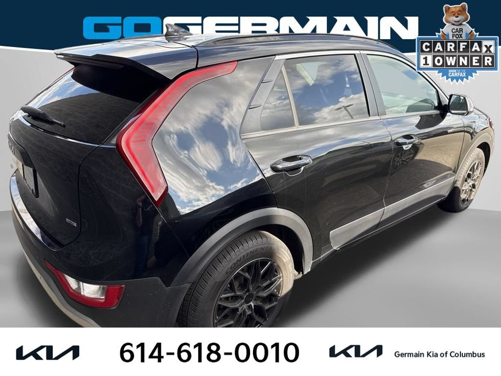 Used 2023 Kia Niro EX FWD image 5