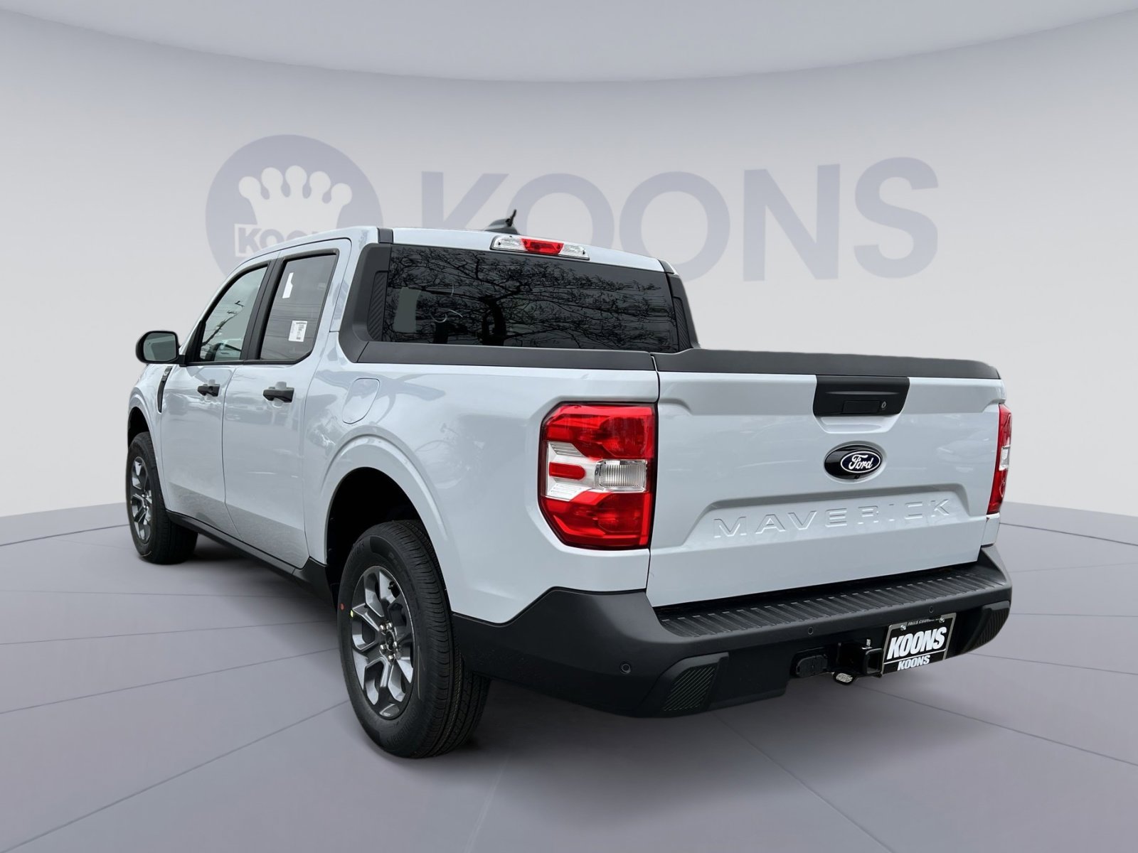 New 2025 Ford Maverick XLT w/ XLT Luxury Package image 4