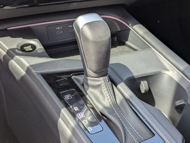 New 2026 Nissan Sentra SV w/ SV Convenience Package FWD image 21