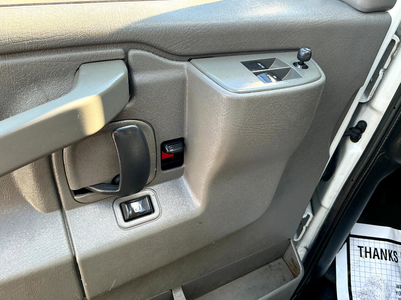 Used 2019 Chevrolet Express 3500 w/ Driver Convenience Package image 8
