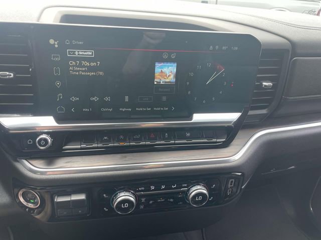 Used 2025 GMC Sierra 1500 SLT image 30