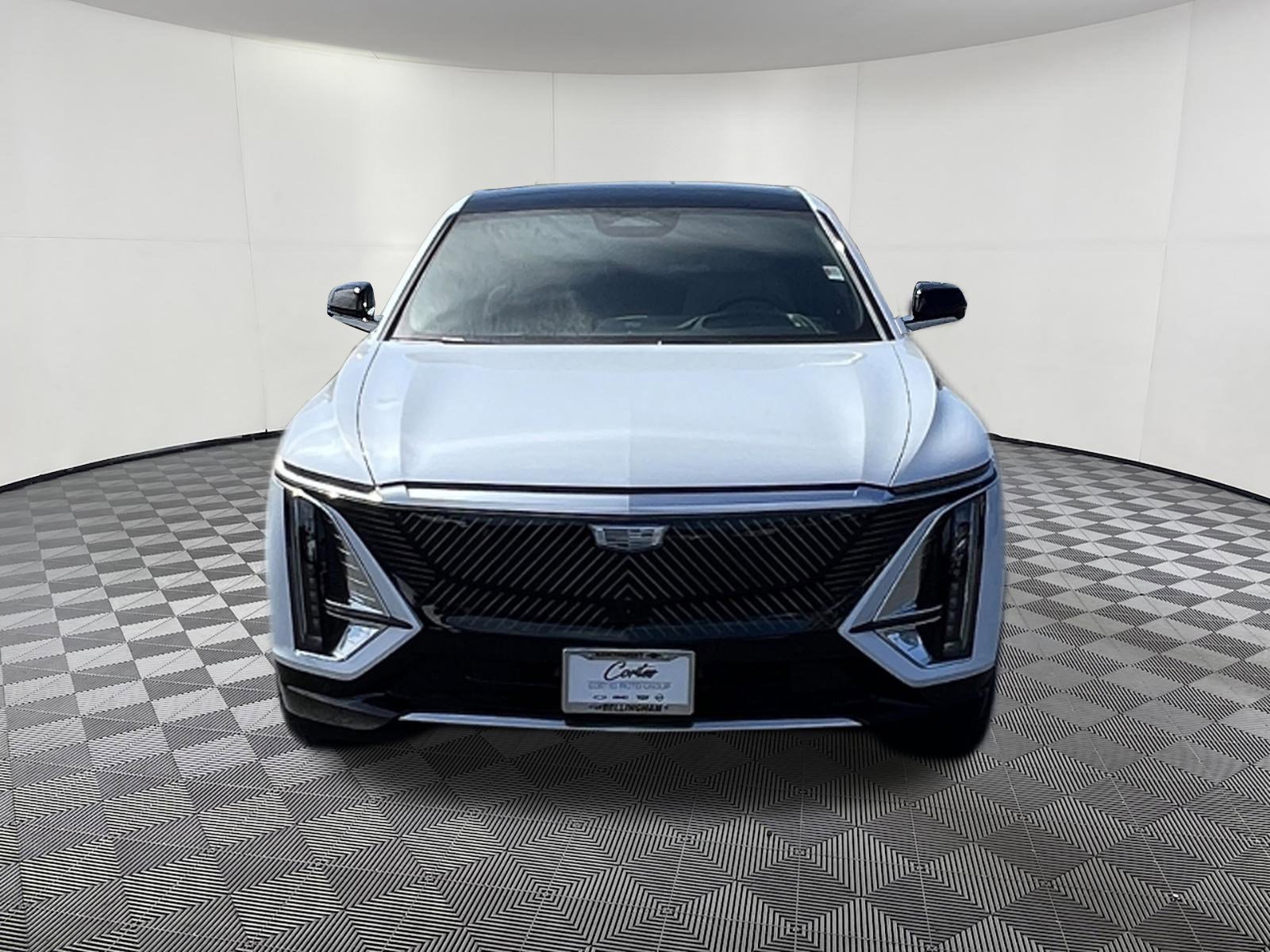 New 2026 Cadillac Lyriq Signature Luxury AWD/4WD image 2