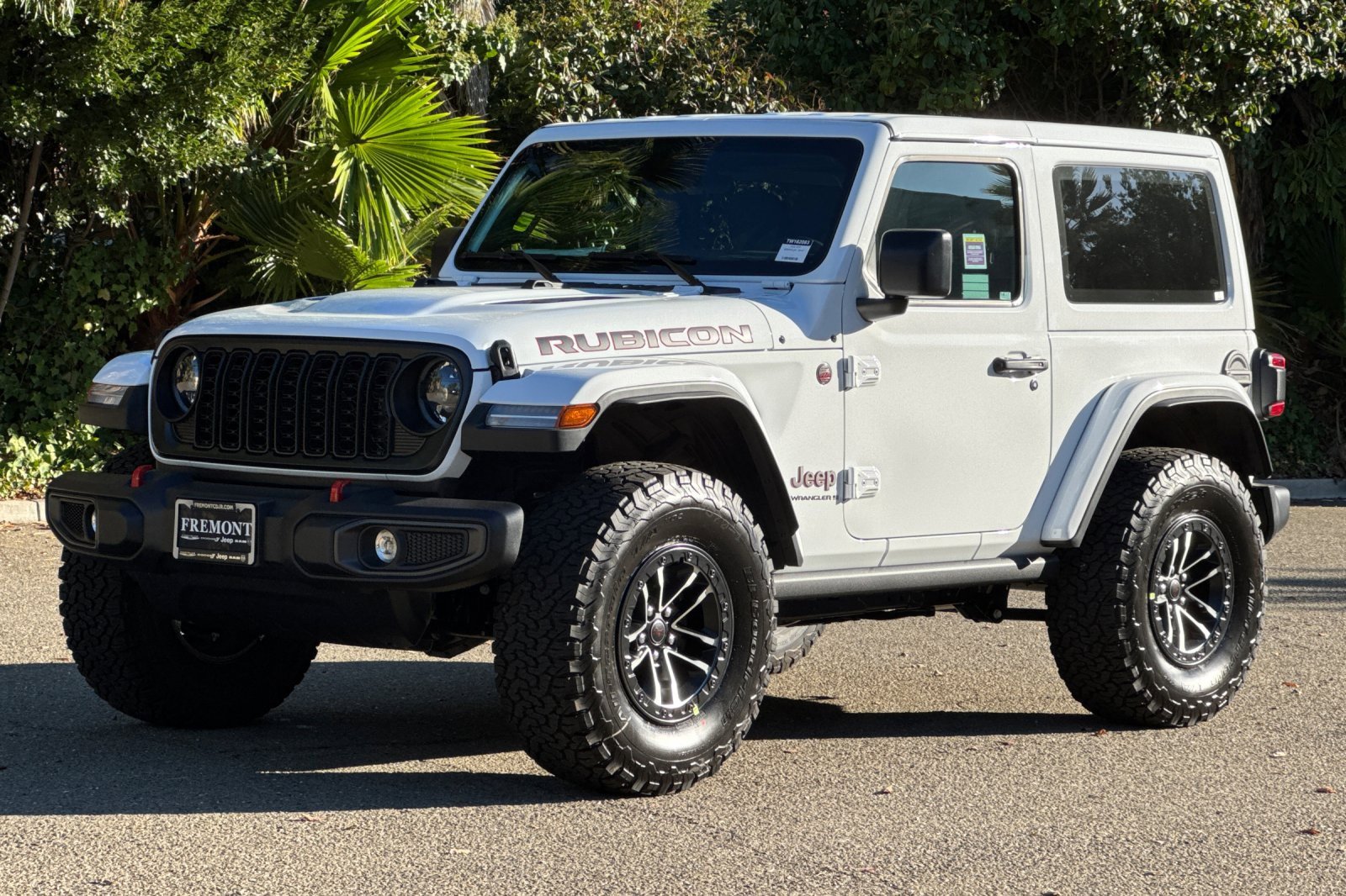 New 2026 Jeep Wrangler Rubicon w/ Xtreme 35 Tire Package image 7