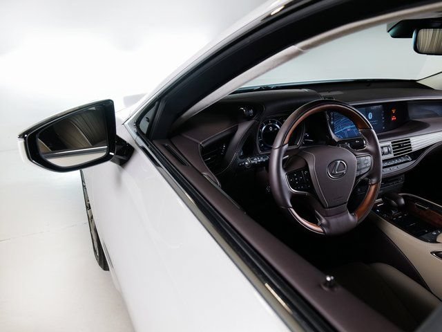 Used 2019 Lexus LS 500 AWD w/ Interior Upgrade Package image 29