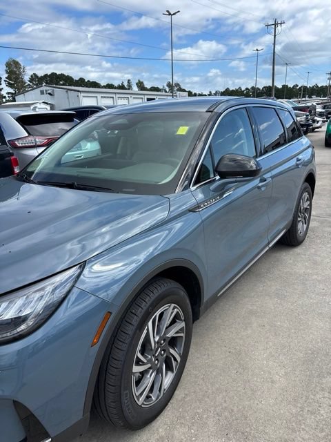 Used 2023 Lincoln Corsair FWD image 4