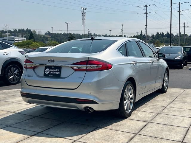 Used 2017 Ford Fusion Energi SE FWD image 9