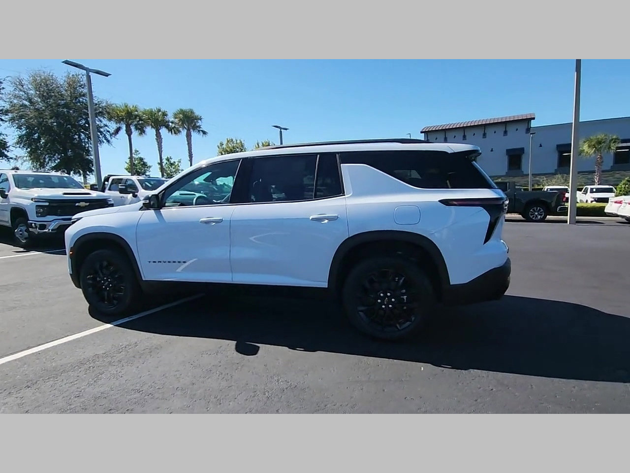 New 2026 Chevrolet Traverse LT image 21