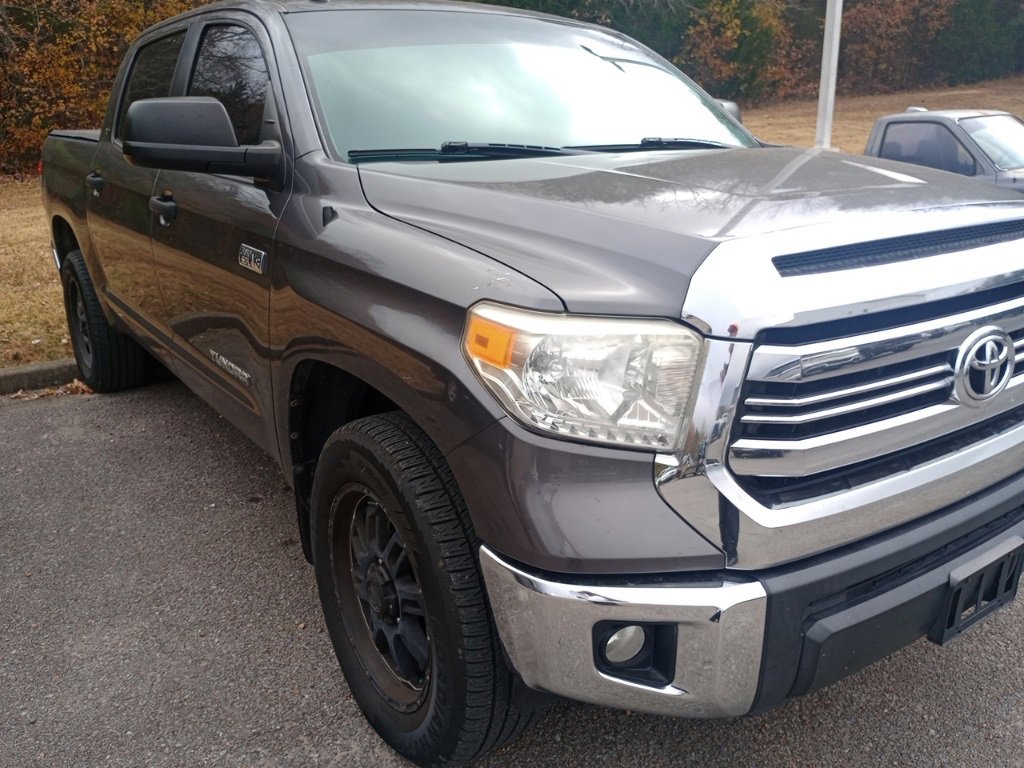 Used 2016 Toyota Tundra SR5 image 3