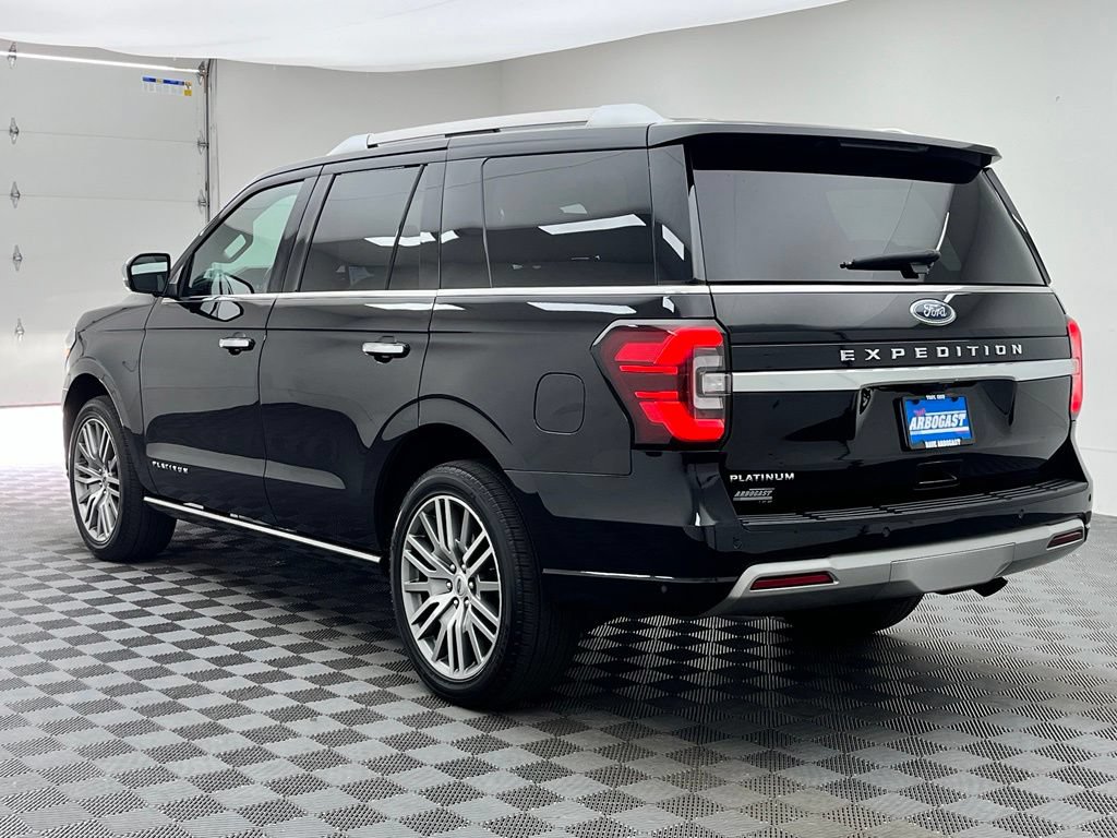 Used 2022 Ford Expedition Platinum AWD/4WD image 13