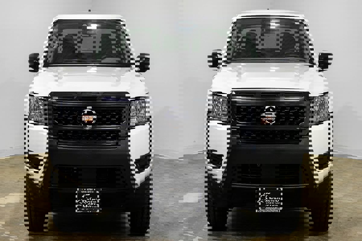 Used 2025 Nissan Frontier S image 5