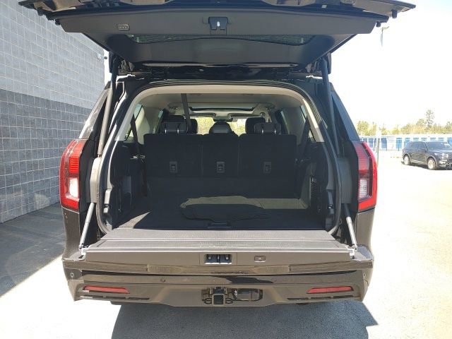 Used 2025 Ford Expedition Max Active image 8