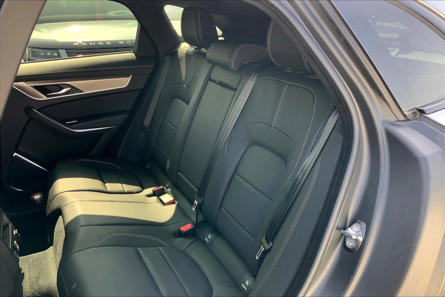 New 2026 Jaguar F-PACE R-Dynamic S image 14