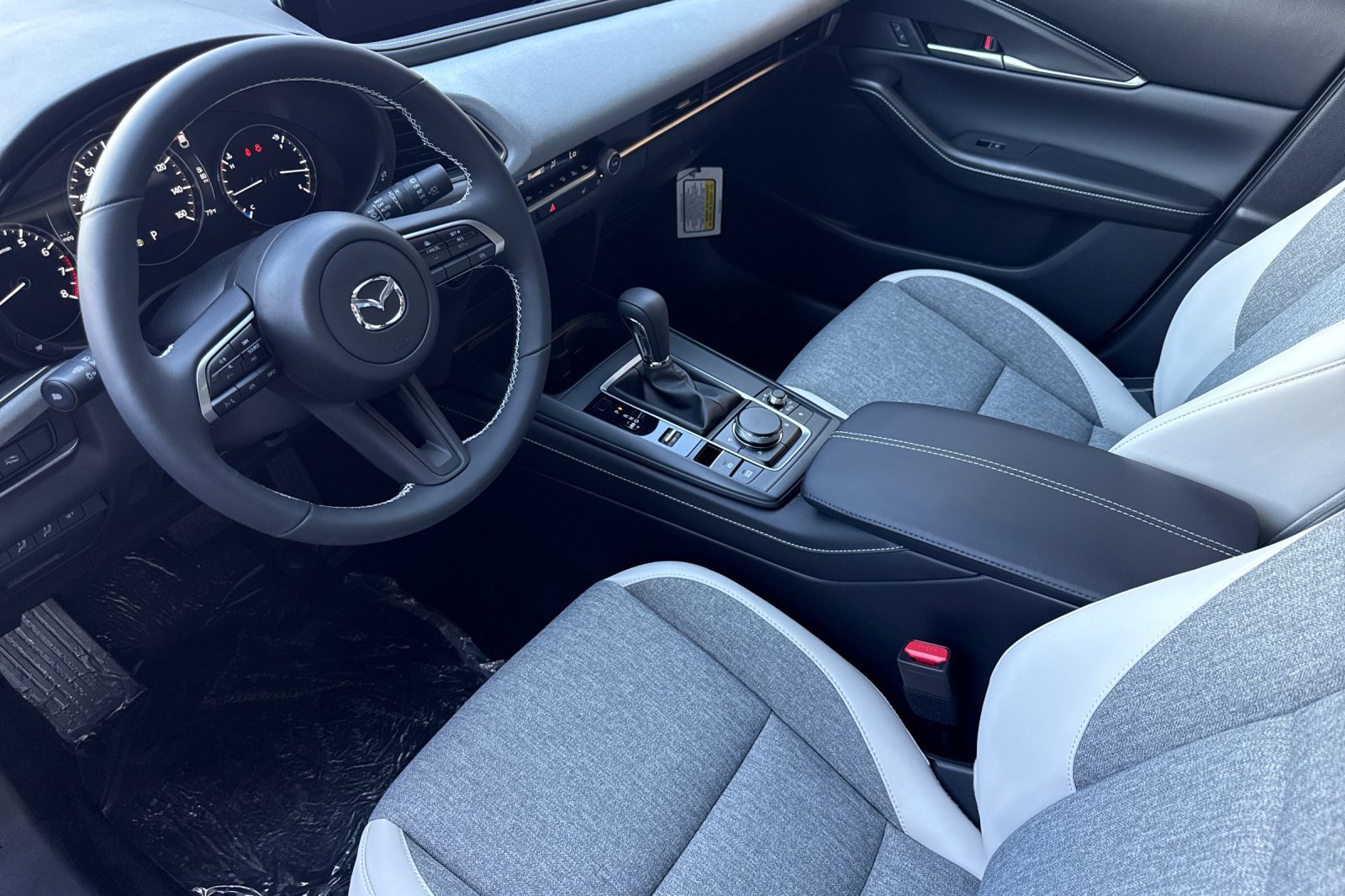 New 2026 MAZDA CX-30 Aire Edition image 10