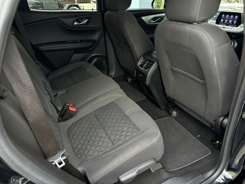 Used 2021 Chevrolet Blazer LT FWD image 17