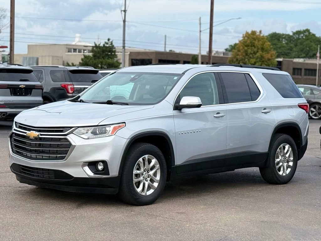 Used 2021 Chevrolet Traverse LT FWD image 35