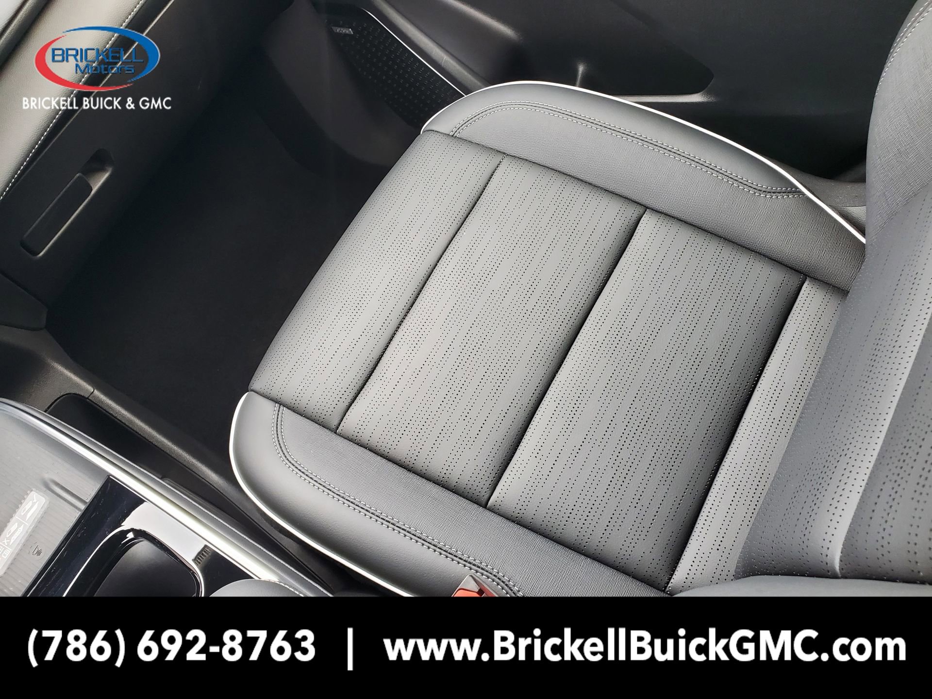New 2026 Buick Enclave Sport Touring FWD image 17