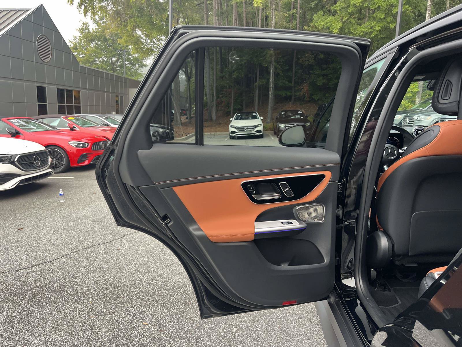 Certified 2025 Mercedes-Benz GLC 300 image 42