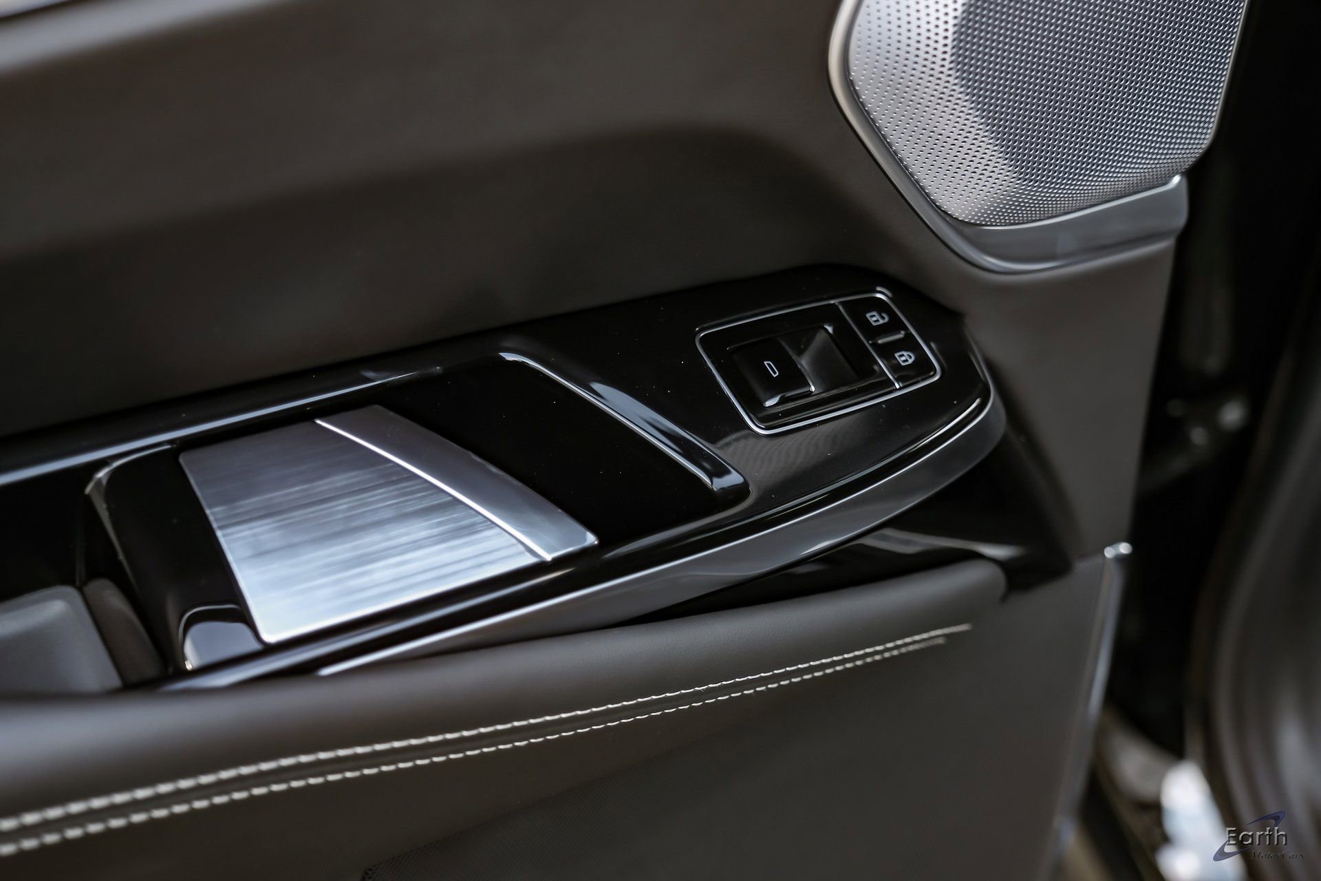 Used 2026 Cadillac Escalade V w/ LPO, Floor Liner Package image 94