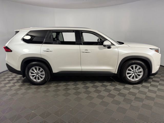 Used 2024 Toyota Grand Highlander AWD image 10
