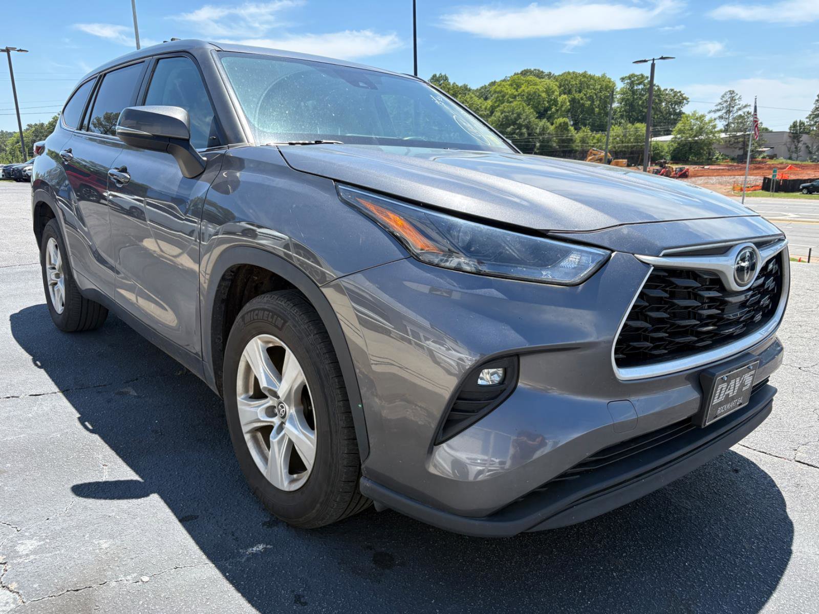 Used 2024 Toyota Highlander LE