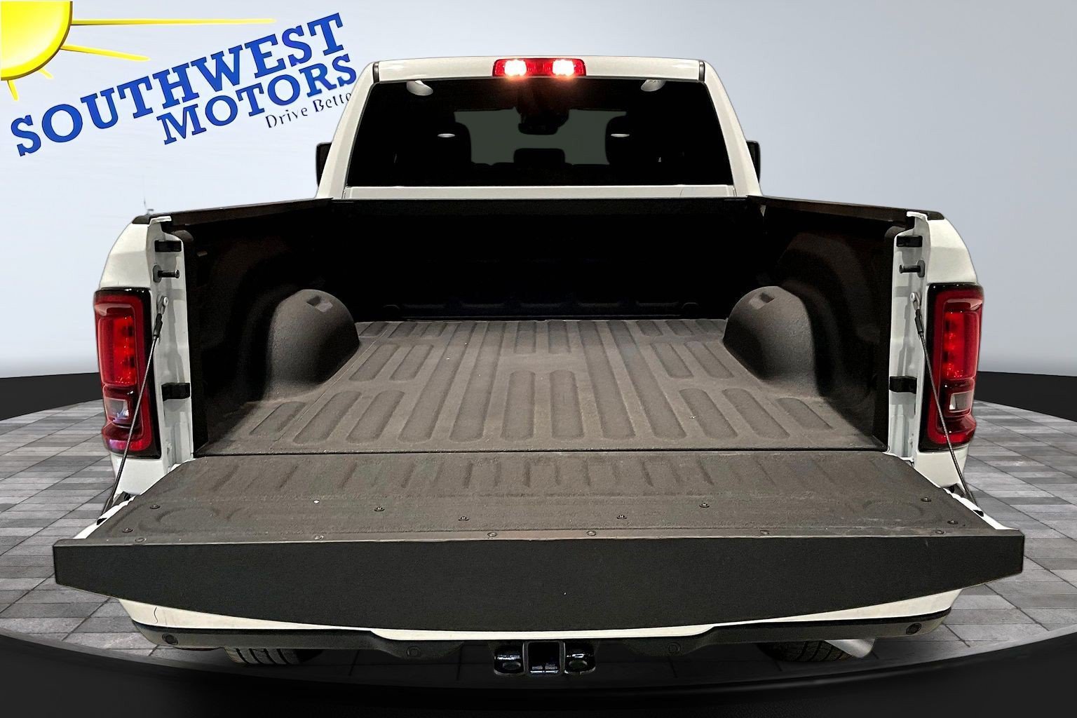 Used 2026 RAM 2500 Big Horn AWD/4WD image 8
