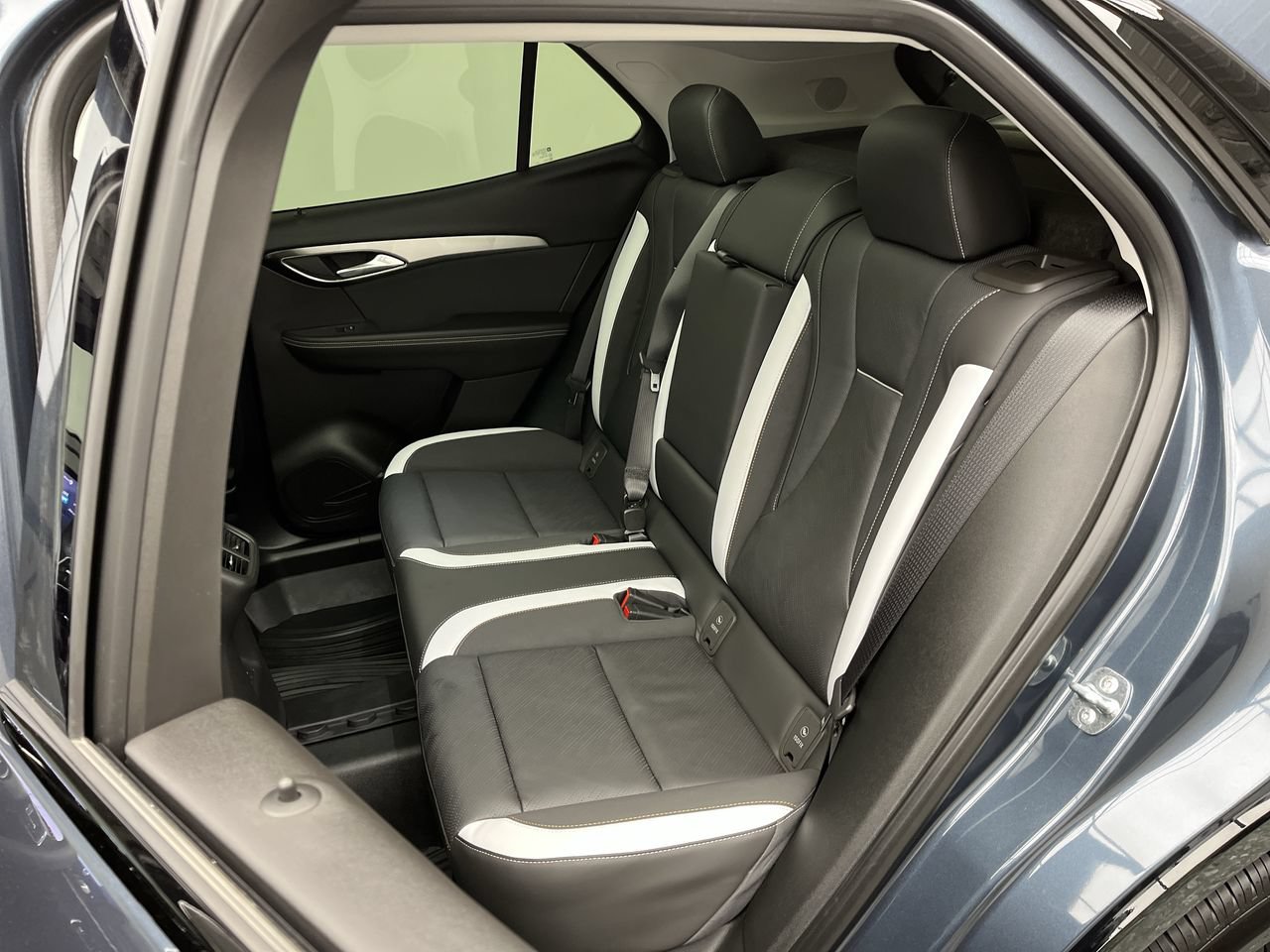 New 2026 Buick Envision Sport Touring AWD/4WD image 12