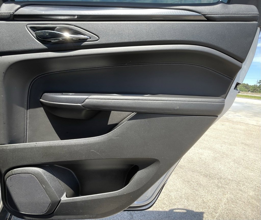 Used 2013 Cadillac SRX FWD image 36