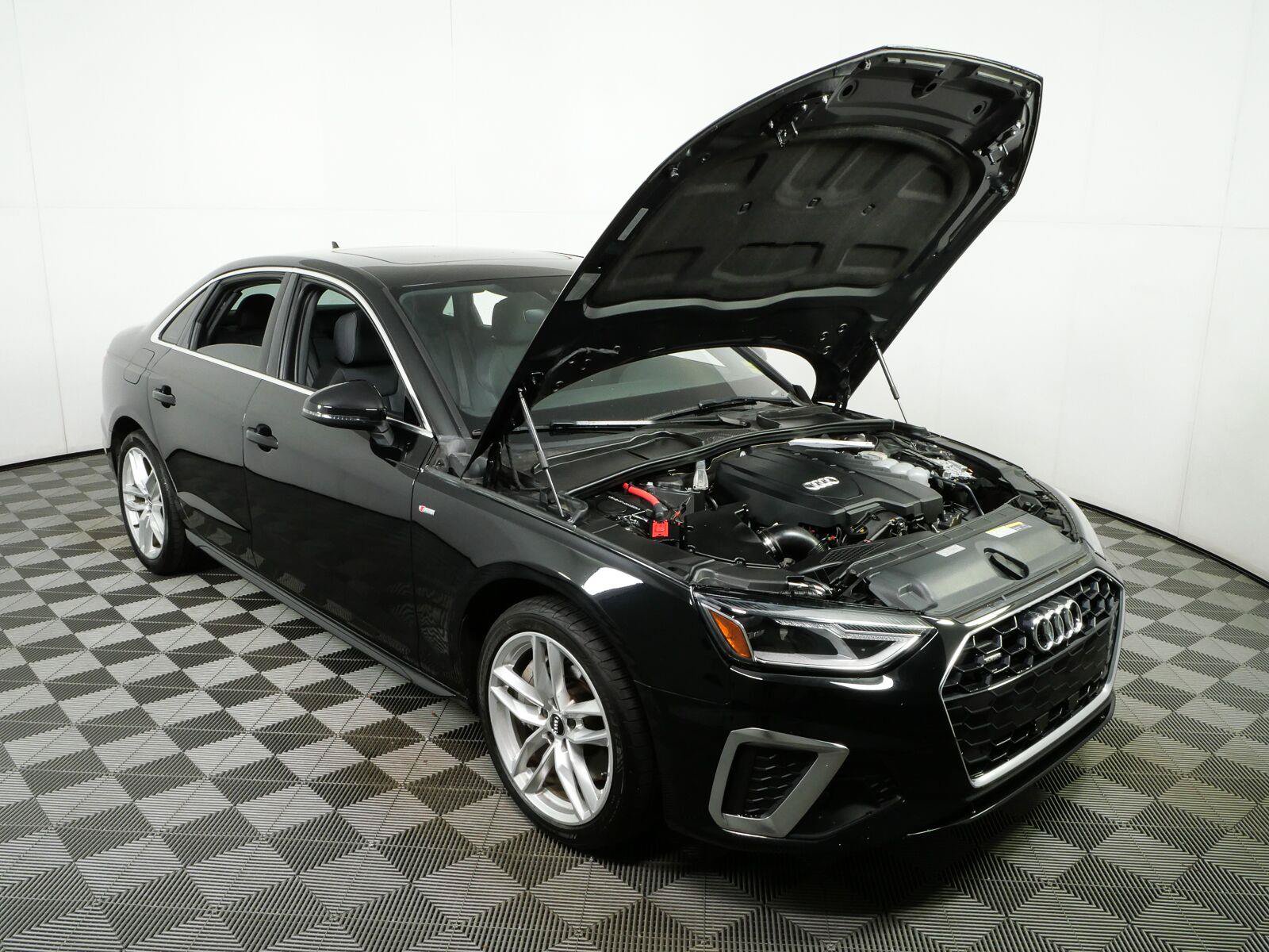 Used 2021 Audi A4 2.0T Premium w/ Convenience Package AWD/4WD image 33