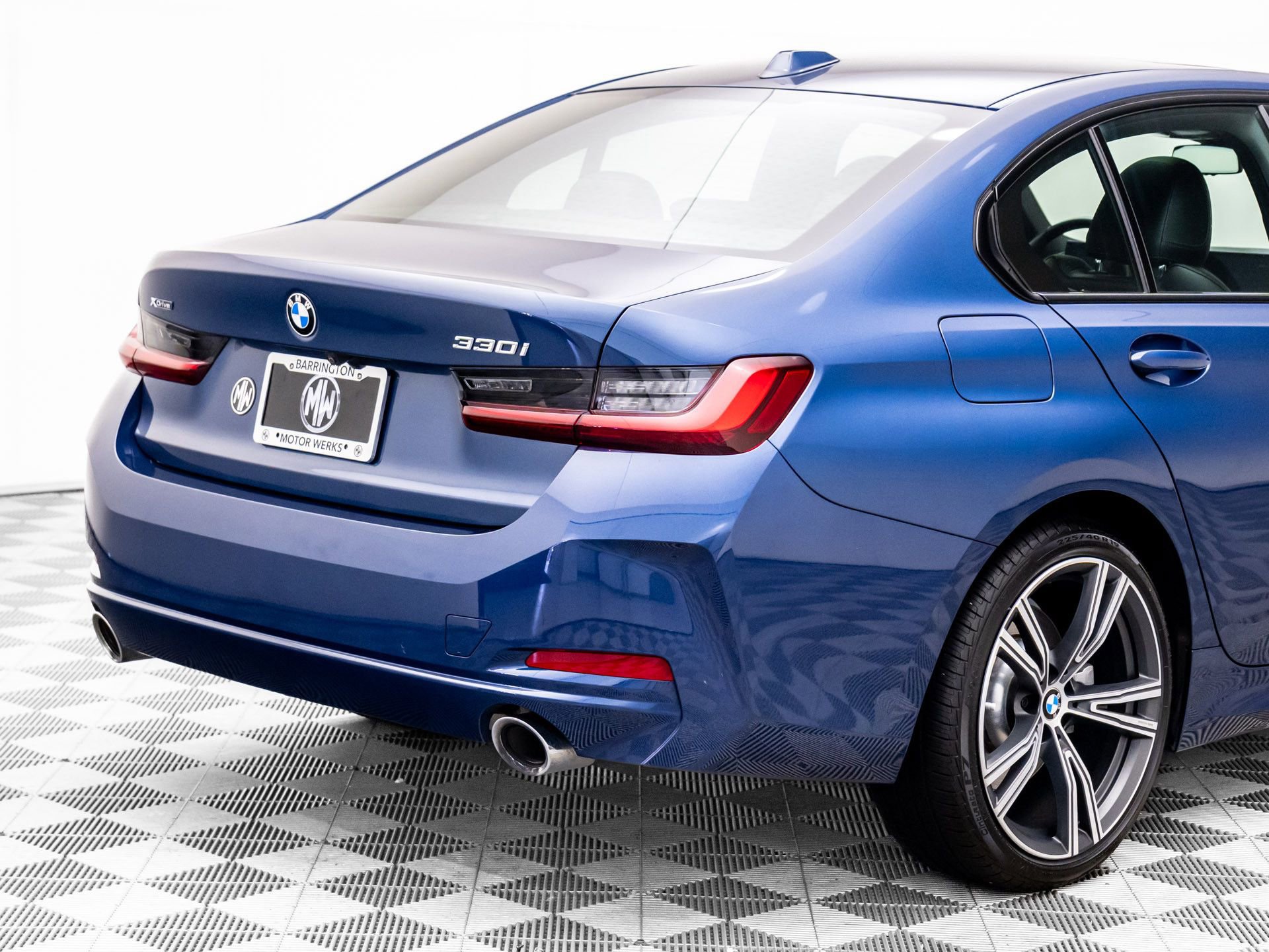 Certified 2023 BMW 330i xDrive Sedan image 31