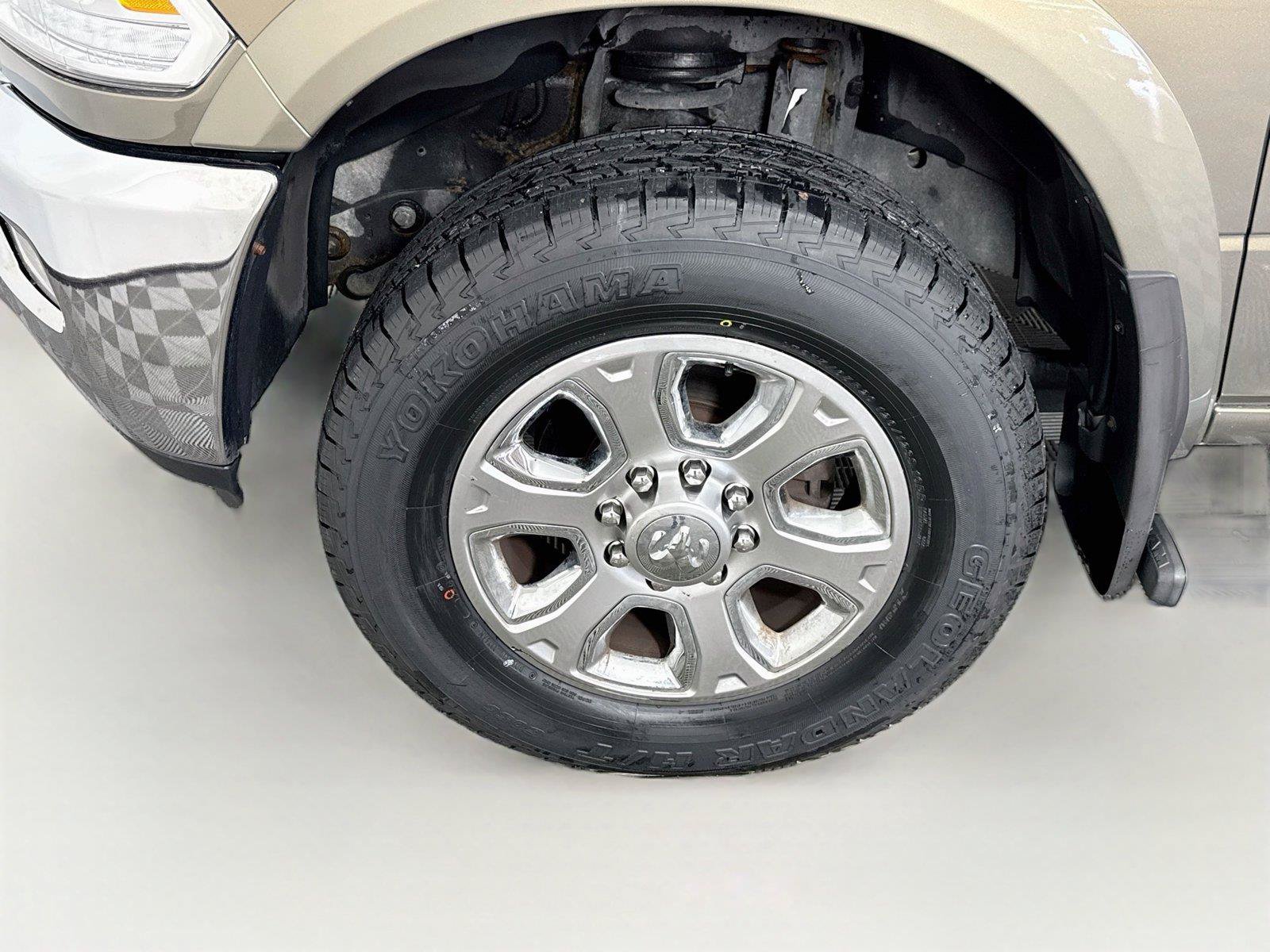 Used 2015 RAM 2500 Laramie w/ Convenience Group AWD/4WD image 23