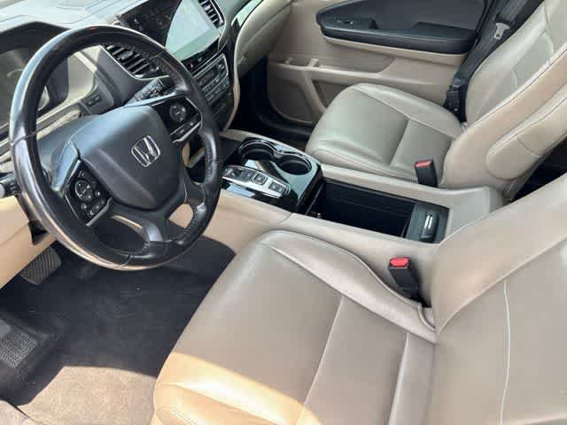 Used 2020 Honda Pilot Touring image 9